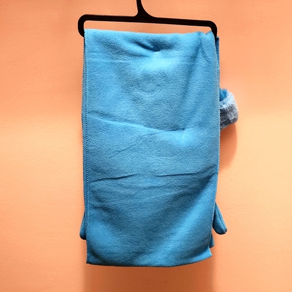 Nollia Women's Winter Fleece Winter Set -Polyester Fleece Hat, Gloves, and Scarf - Picture 3 of 6